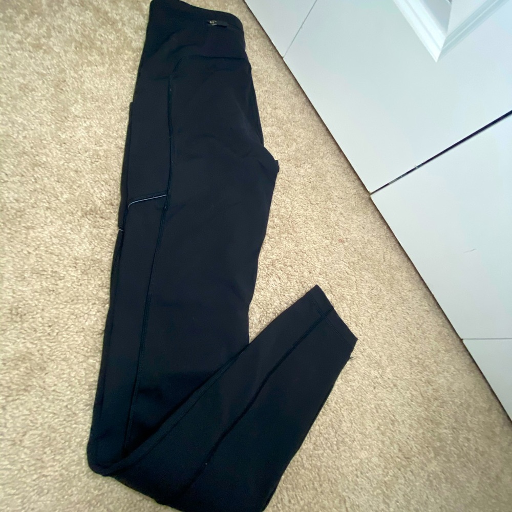 Black Lululemon Speed Up Leggings